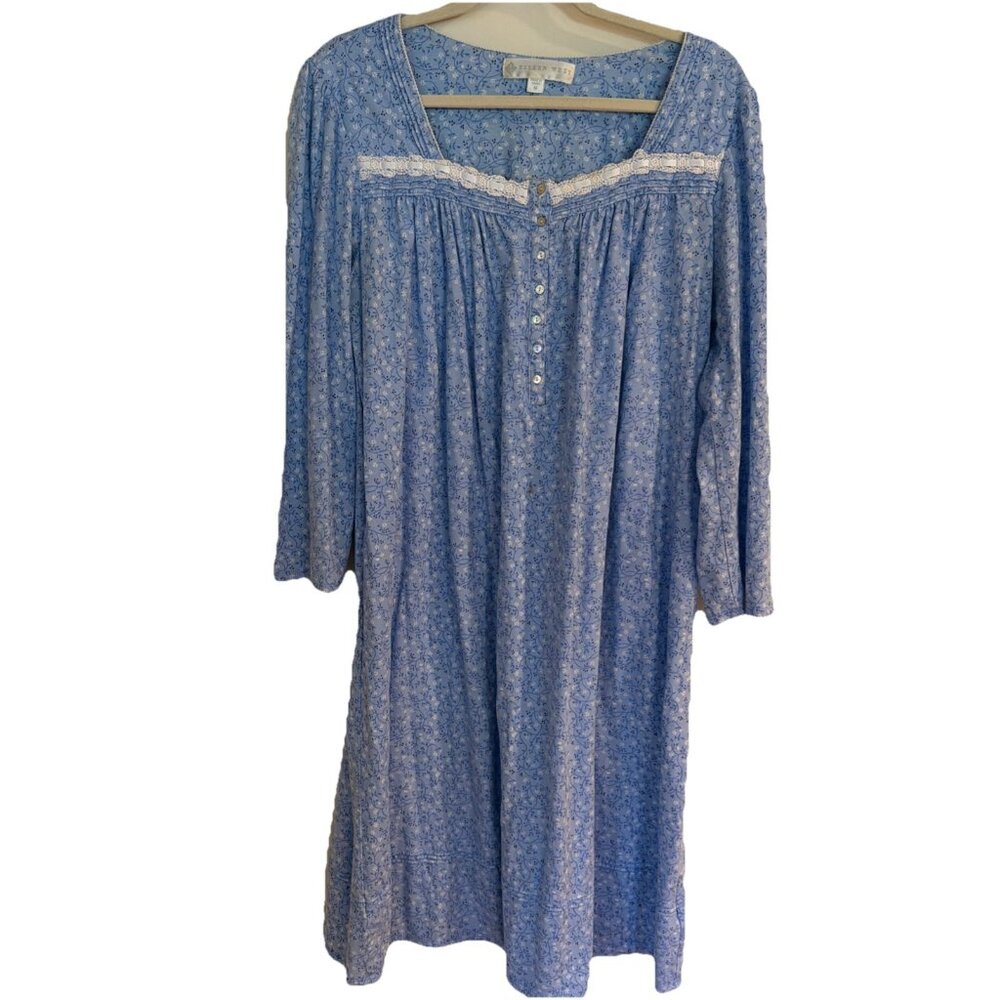 Eileen West Sleepwear Gown Size M Long Sleeve Cozy Blue Floral Pintuck Lace